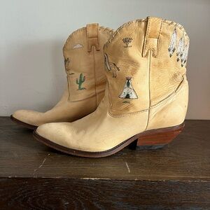 Vintage Zodiac Frontier Hand painted Southwestern Deerskin Western Boots RARE 9M